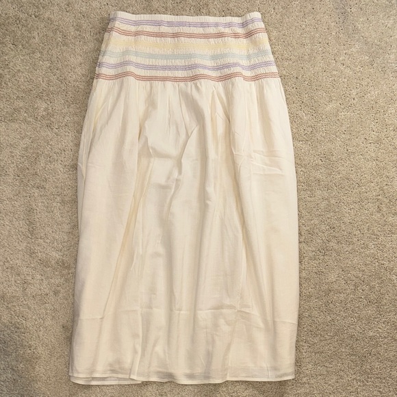 🆕 American Eagle Pride| High Waisted| Smocked| Midi Skirt 🌈 - Picture 10 of 13